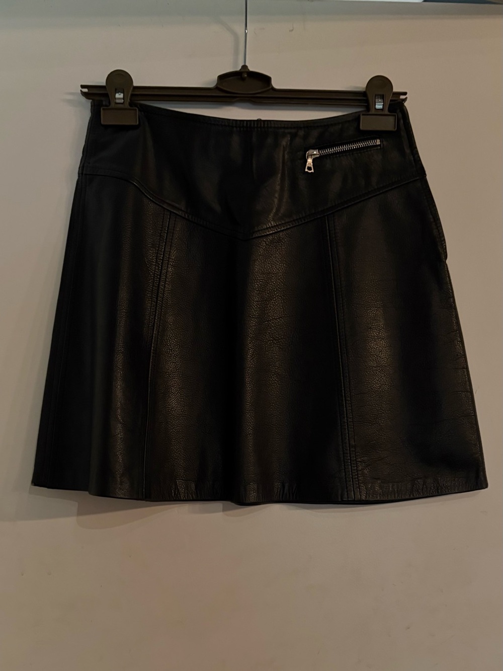 Vintage Leather A-Line Mini Skirt - Classic Women's Style